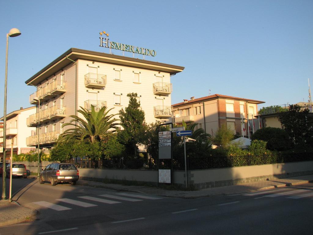 Hotel Smeraldo Lido di Camaiore Buitenkant foto
