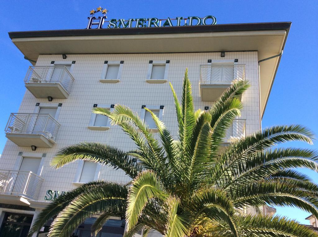 Hotel Smeraldo Lido di Camaiore Buitenkant foto